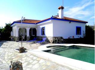 Ref.:4913 • 600€ • 2 Bedroom • Shared pool